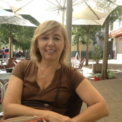 Claudia Smith — Author